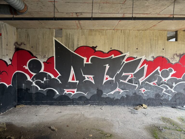 Atek black red