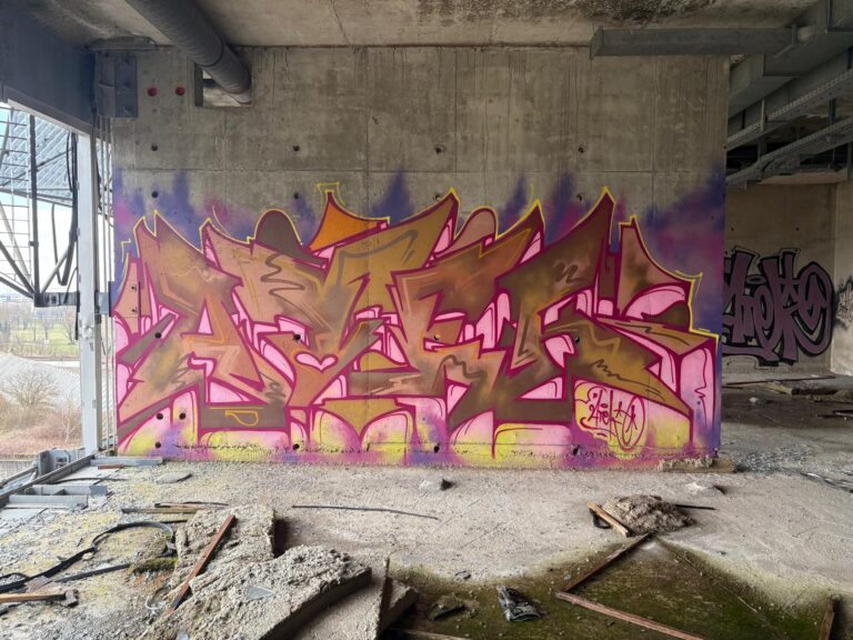 Atek brown pink