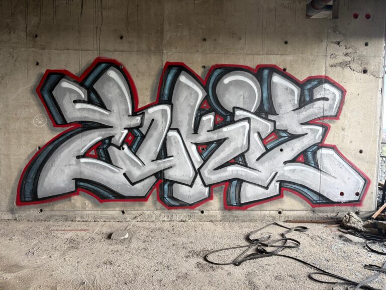 Zukie grey