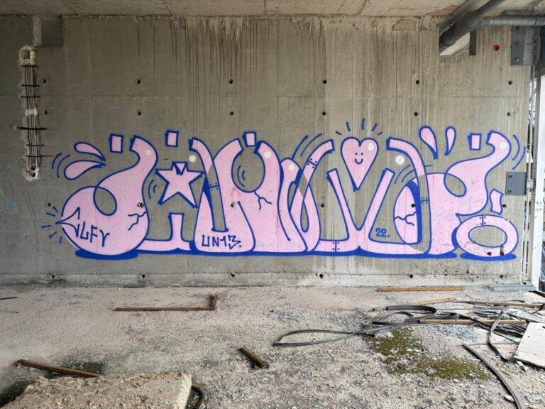 Sarme pink blue