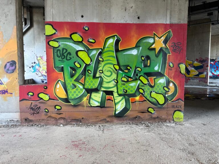 Blaze gren red