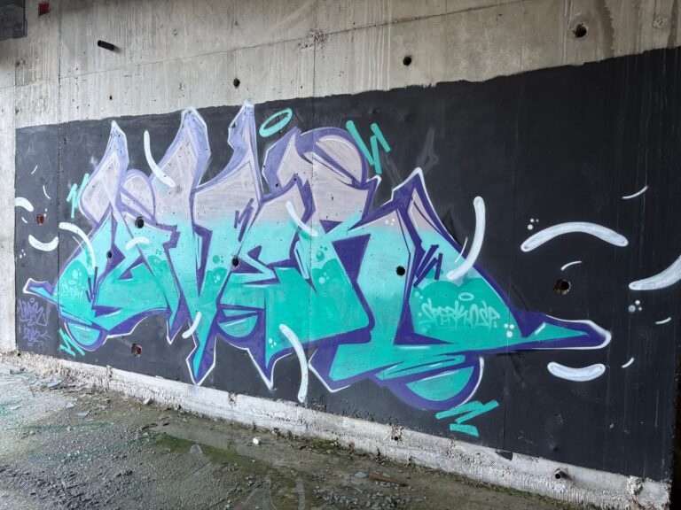 Liver turquoise