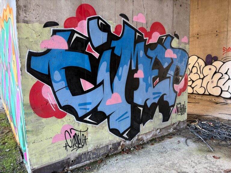 Blue Cimet