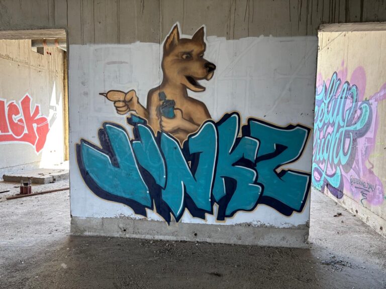 Jinkz wolf