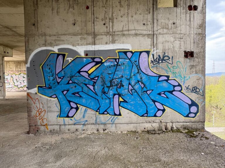Kvar