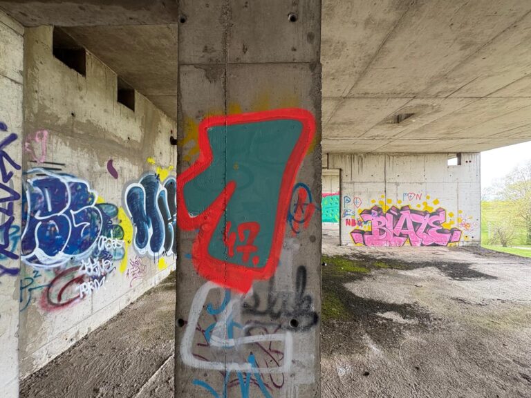 147 crew