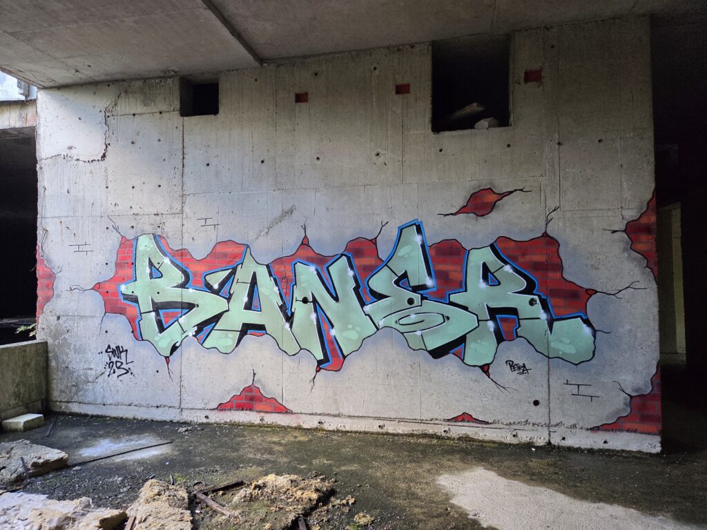 Baner basement graffiti