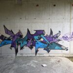 Botro graffiti blue purple