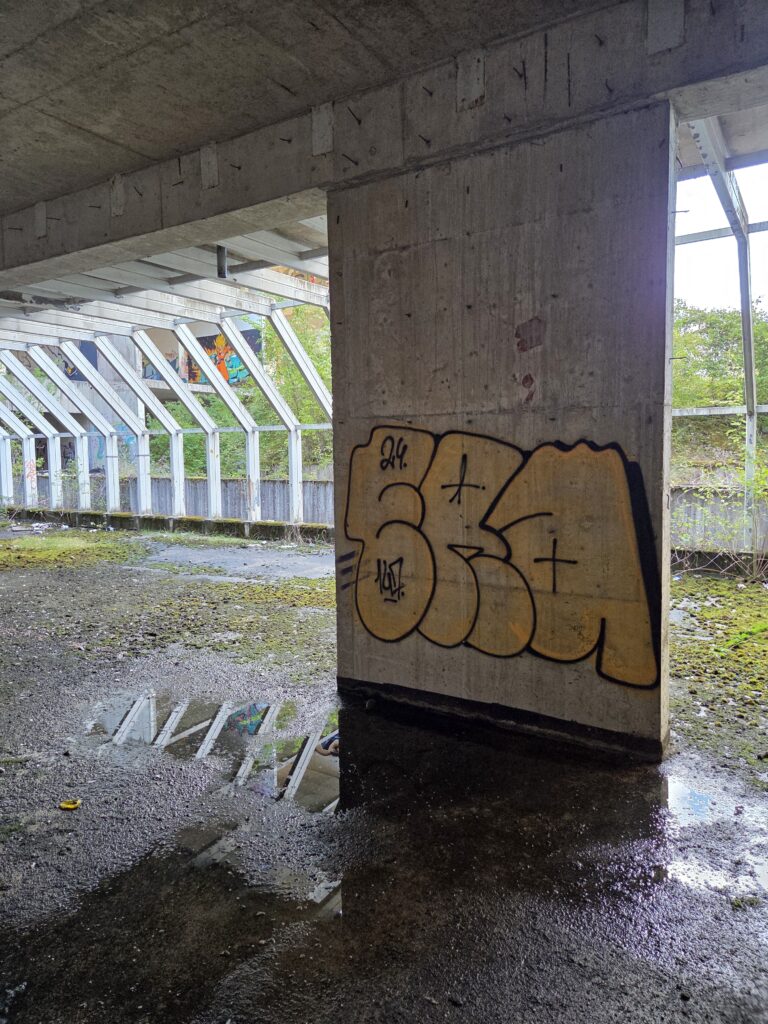 Era t-up