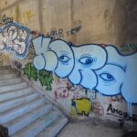 Kora t-up stairs