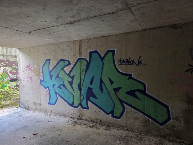 Kvar green graffiti