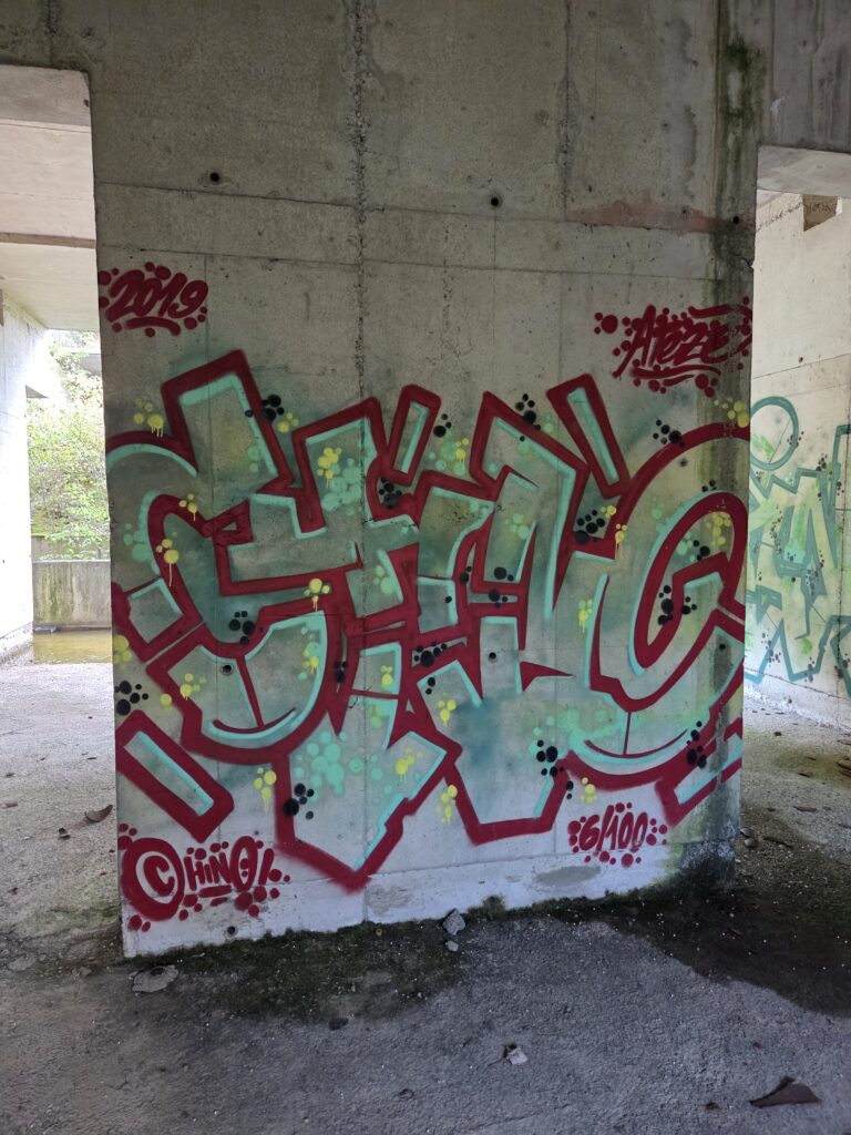 Quick Chino graffiti