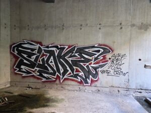 Slake graffiti black red