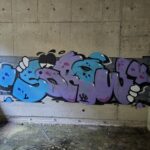 Sorow graffiti blue violet