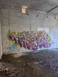 Travis color graffiti